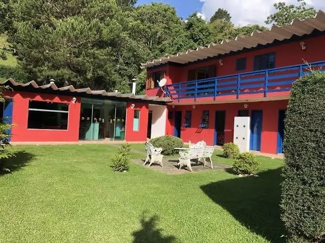 Colinas Capivari Suites Campos do Jordão 0*,