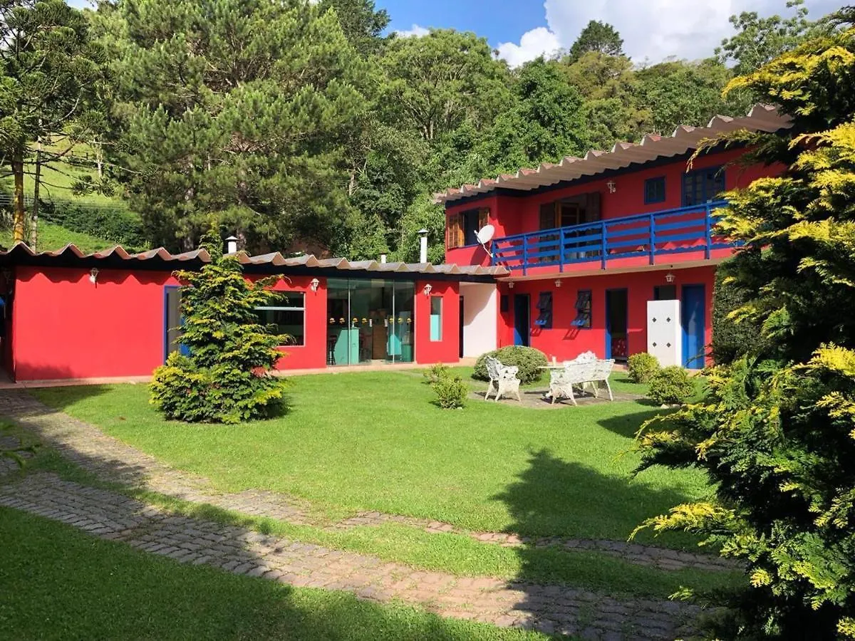 Colinas Capivari Suites Campos do Jordão