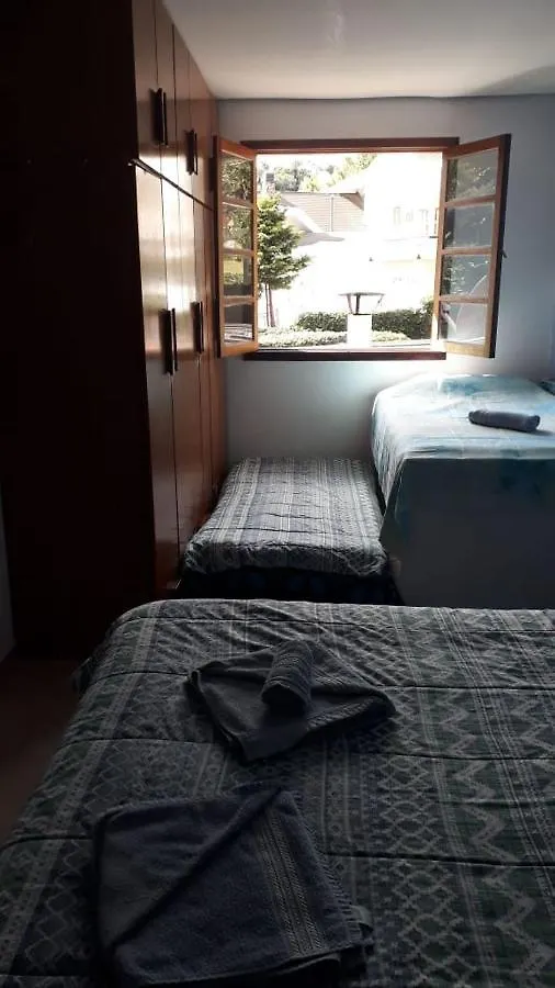 Colinas Capivari Suites Campos do Jordão 0*,